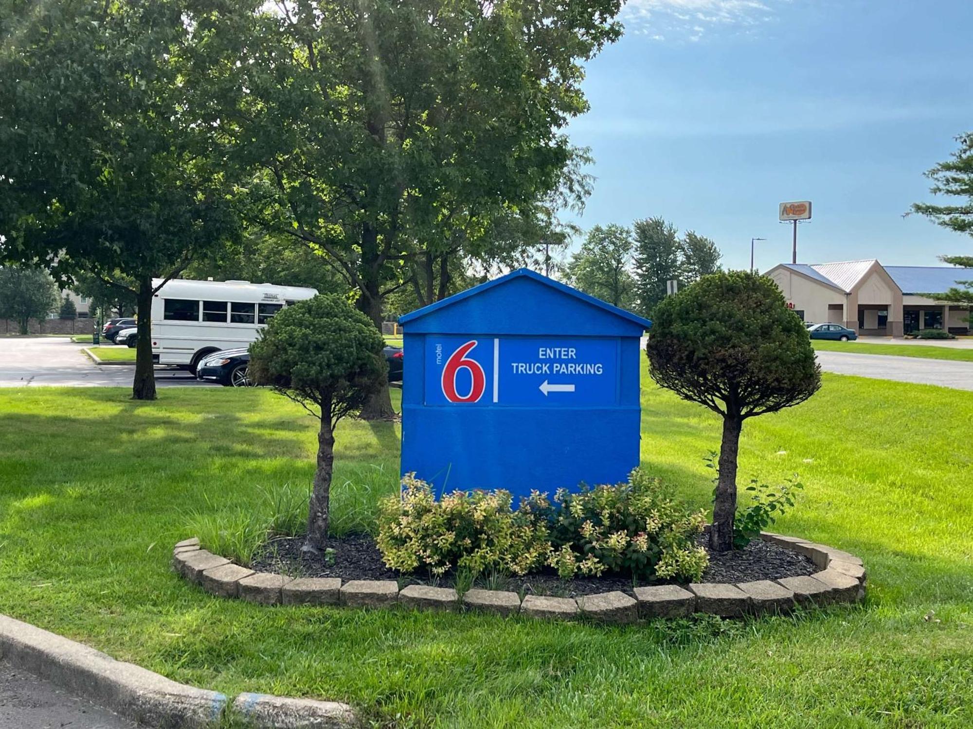 Motel 6-Lafayette, In Экстерьер фото
